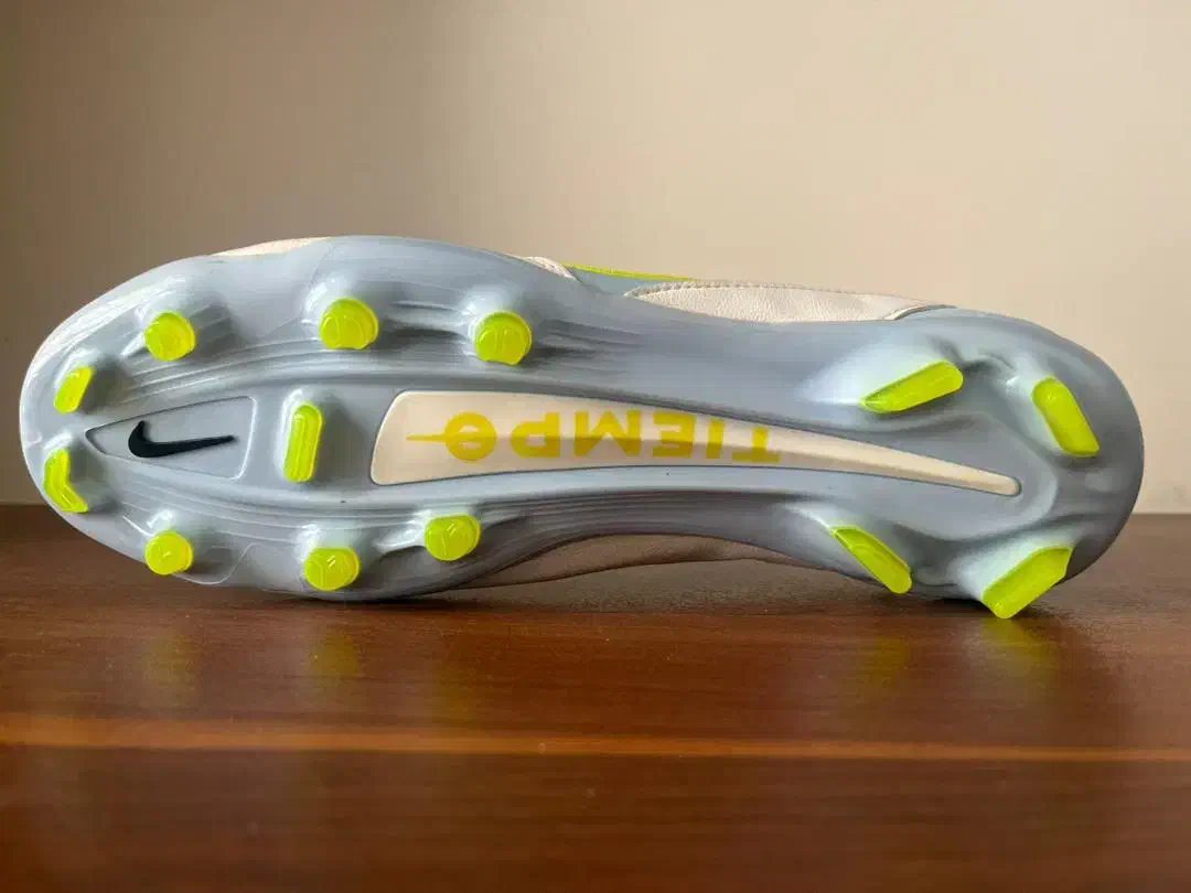 استوک فوتبال|تجهیزات ورزشی|تهران, جنت‌آباد مرکزی|دیوار