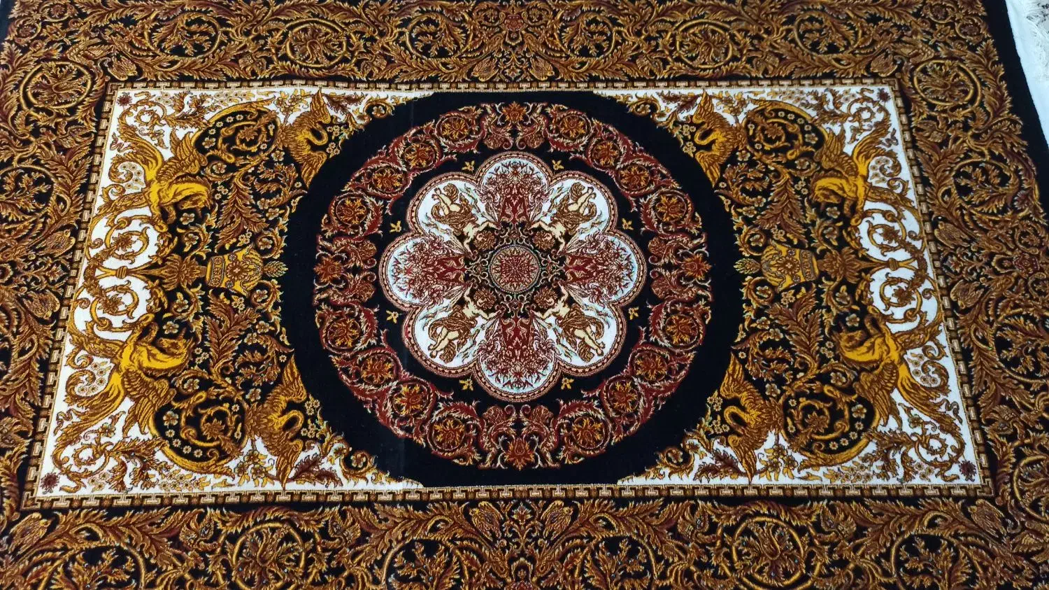 فرش دستباف قم ۴ متری|فرش|ری, دولت‌آباد|دیوار