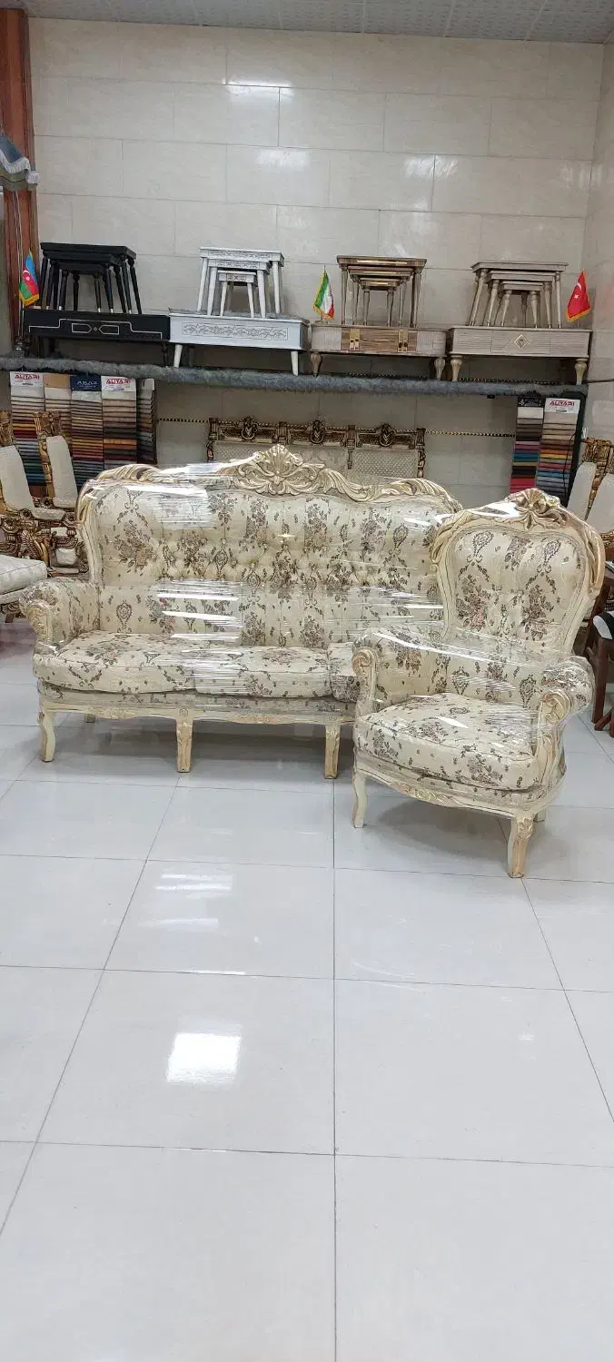 مبل سلطنتی۷نفره تمام راش مدل دوسرگل درحدنو|مبلمان خانگی و میز عسلی|رشت, آزادگان|دیوار