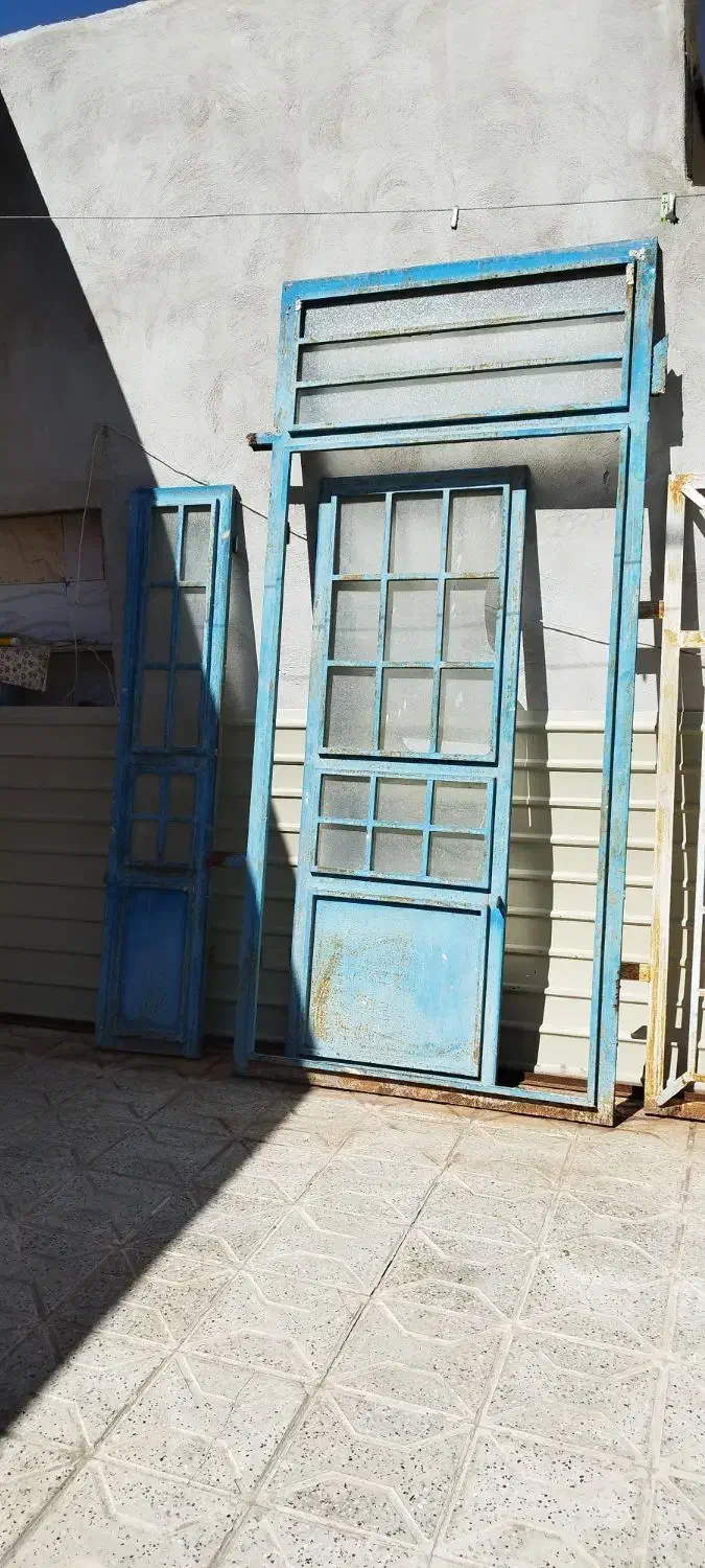 در وپنجره ست|مصالح و تجهیزات ساختمان|مشهد, شهرک شهید باهنر|دیوار