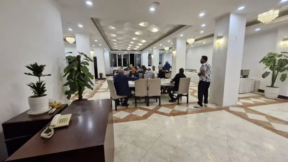 سالن پذیرایی رستوران هتل|خدمات پذیرایی، مراسم|مشهد, جانباز|دیوار