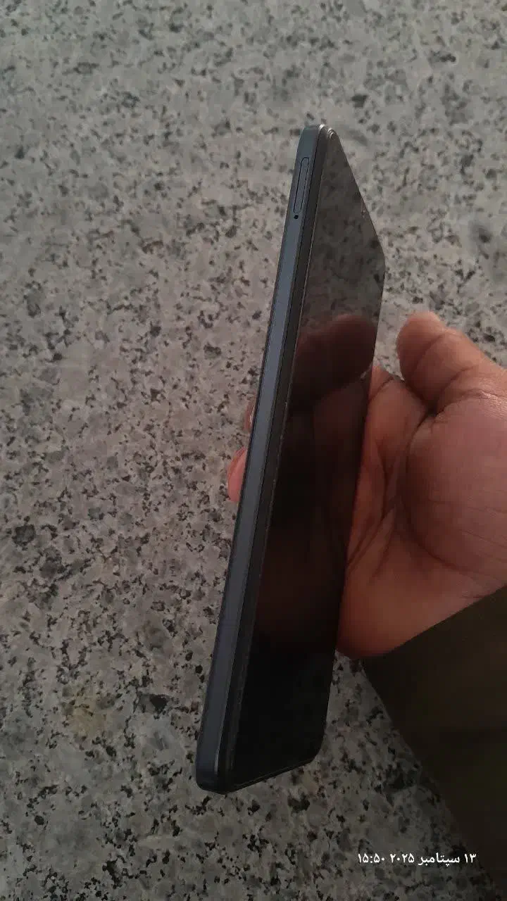 گوشی شیامی معاوضه با آیفون|موبایل|گناباد, |دیوار