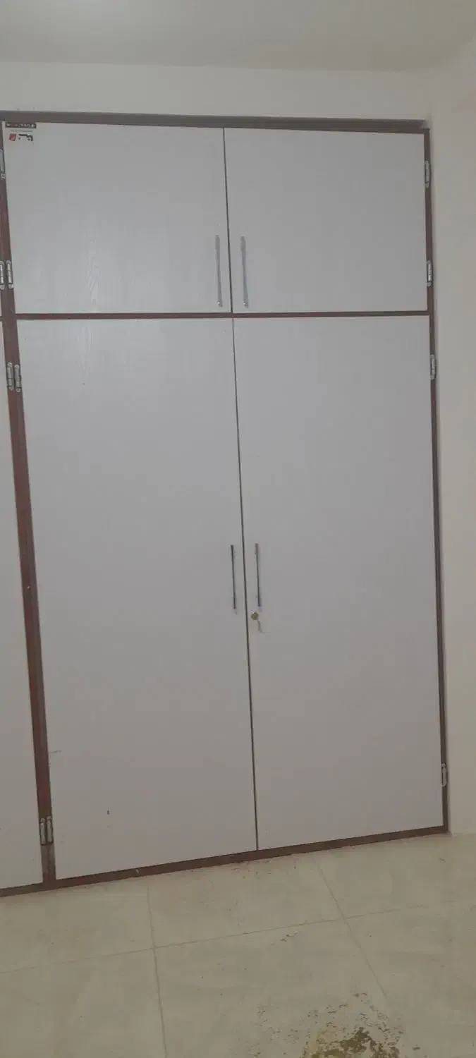 تعمیر انواع درب های ساختمانی و جوشکاری سیار|خدمات پیشه و مهارت|سنندج, |دیوار