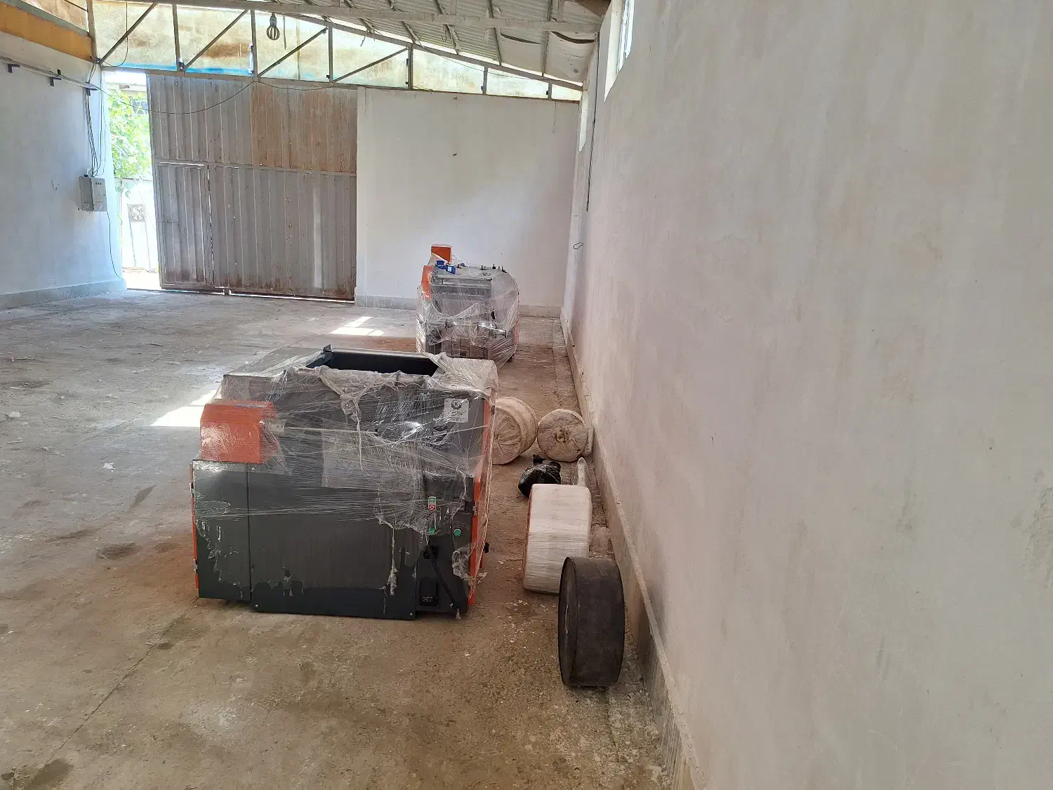 دستگاه سه کاره|ماشین‌آلات صنعتی|رشت, دیلمان|دیوار