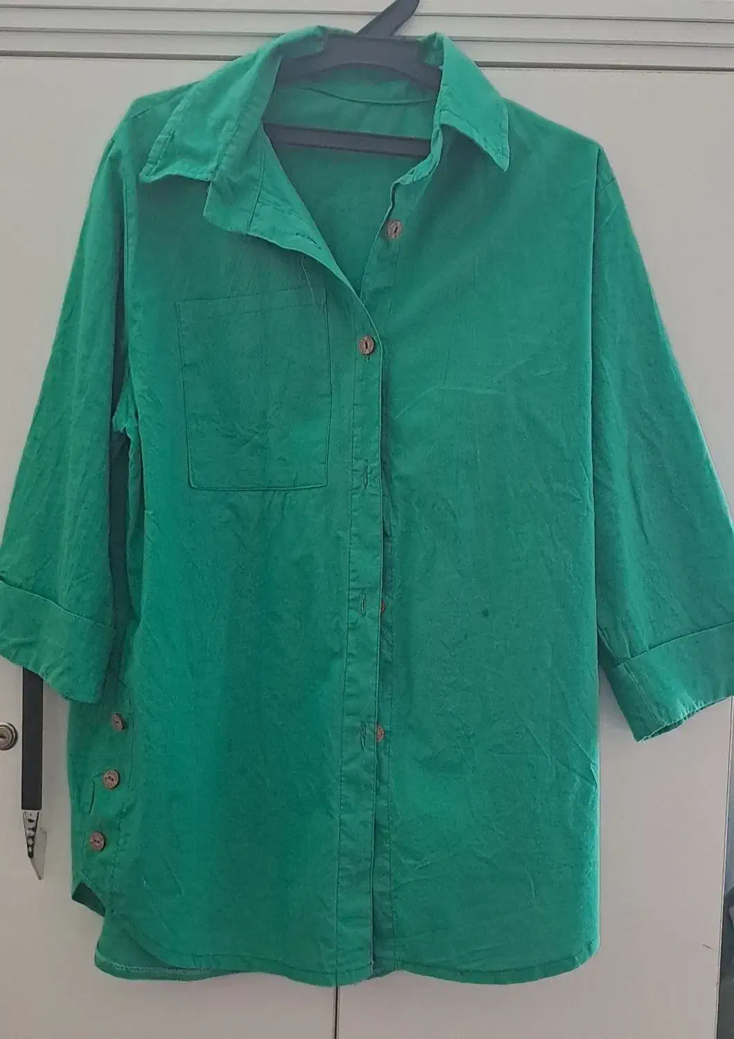 کفتان و شومیز و کیف|لباس|شاهین‌شهر, گزبرخوار|دیوار