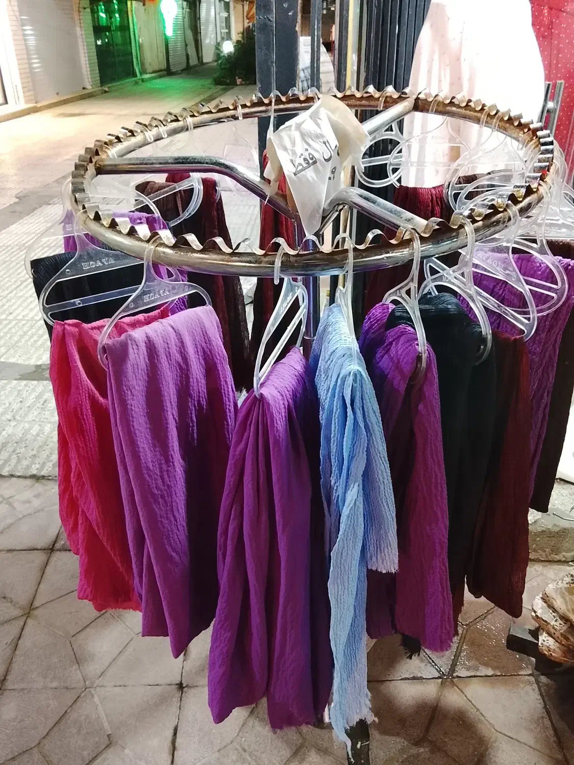 فروش5عدد کمد ام دی آف رگال و آویز لباس|فروشگاه و مغازه|بابلسر, |دیوار