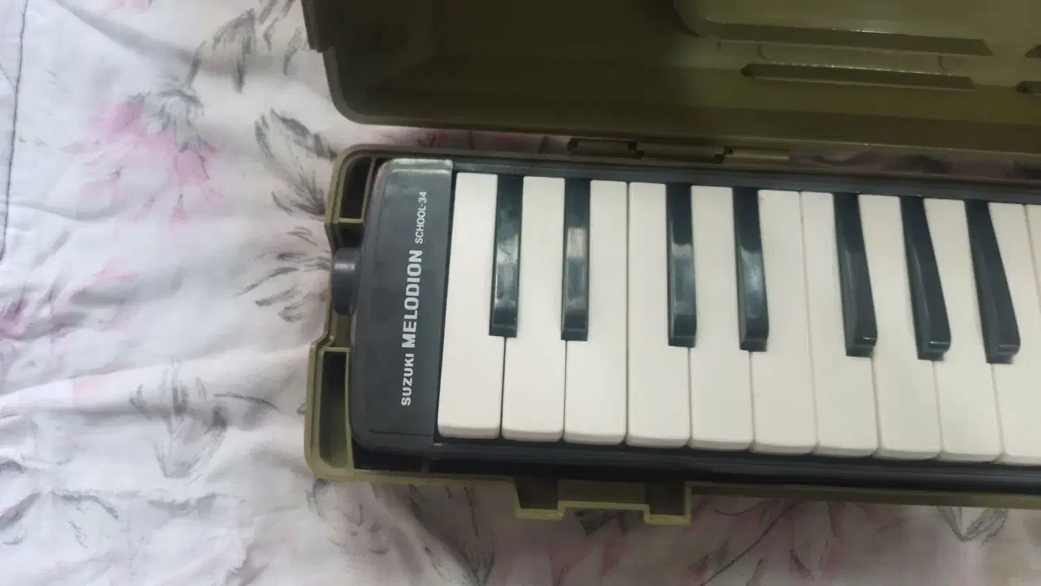 ملودیکا سوزوکی ژاپن ۳۴ کلید|پیانو، کیبورد، آکاردئون|ورامین, خیر آباد|دیوار