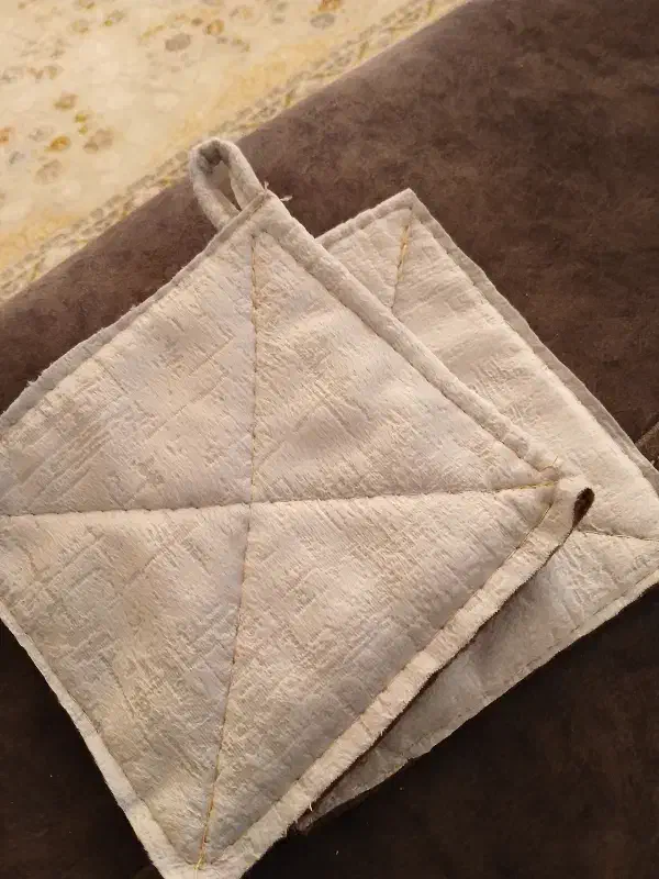 دستگیره|سفره، حوله، دستمال آشپزخانه|شیراز, قلعه شاهزاده بیگم|دیوار