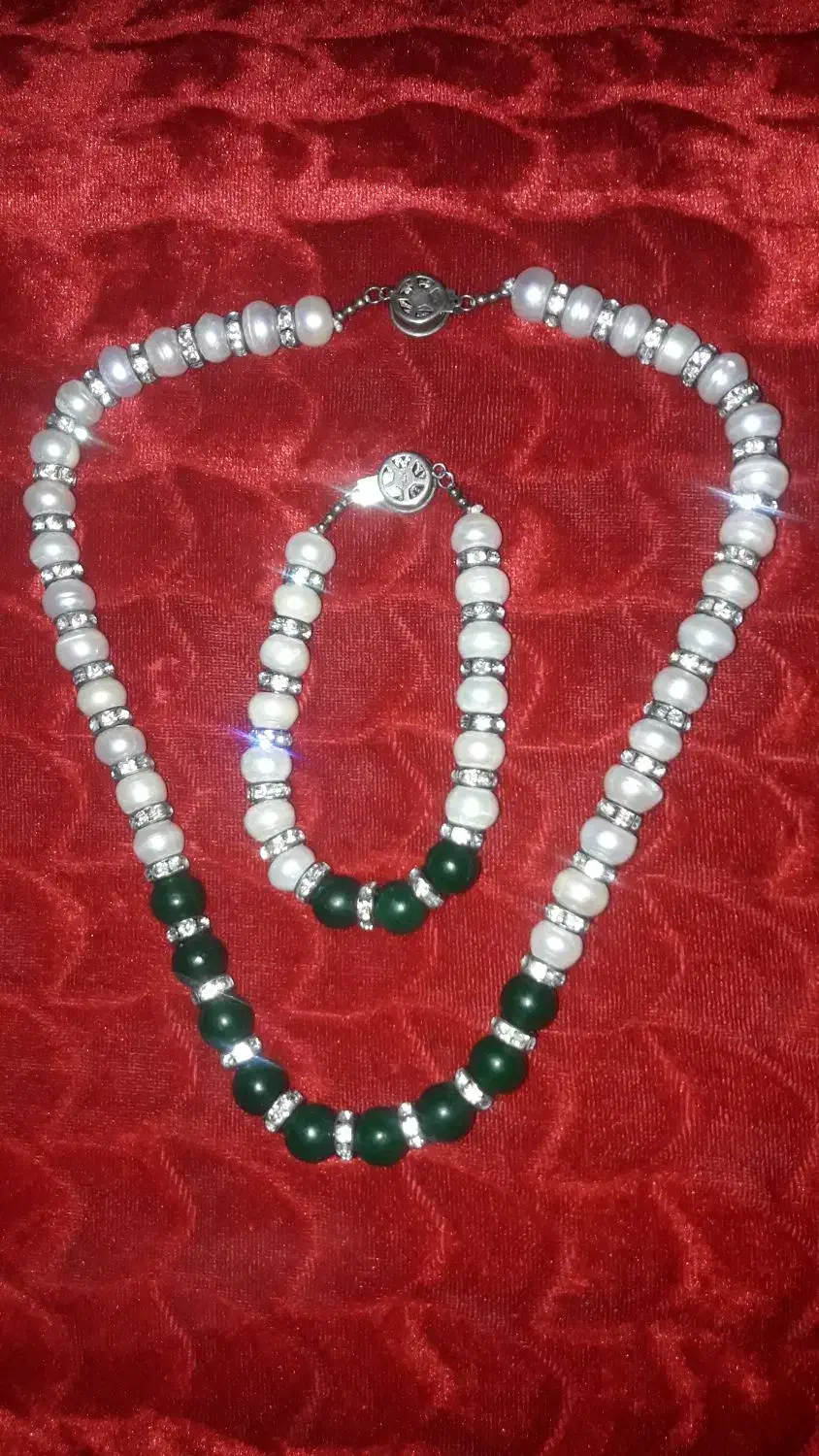 گردنبند و دستبند جواهری|جواهرات|اصفهان, قهجاورستان|دیوار