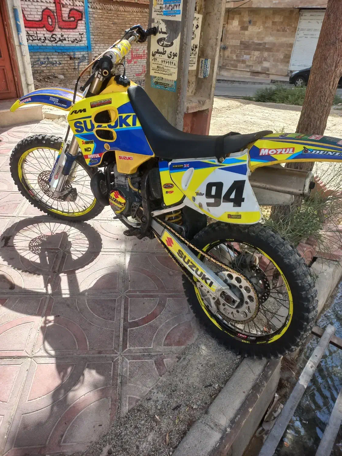 موتورکراس۲۵۰سوزوکی سیلندرکروم|موتورسیکلت|نسیم‌شهر, |دیوار