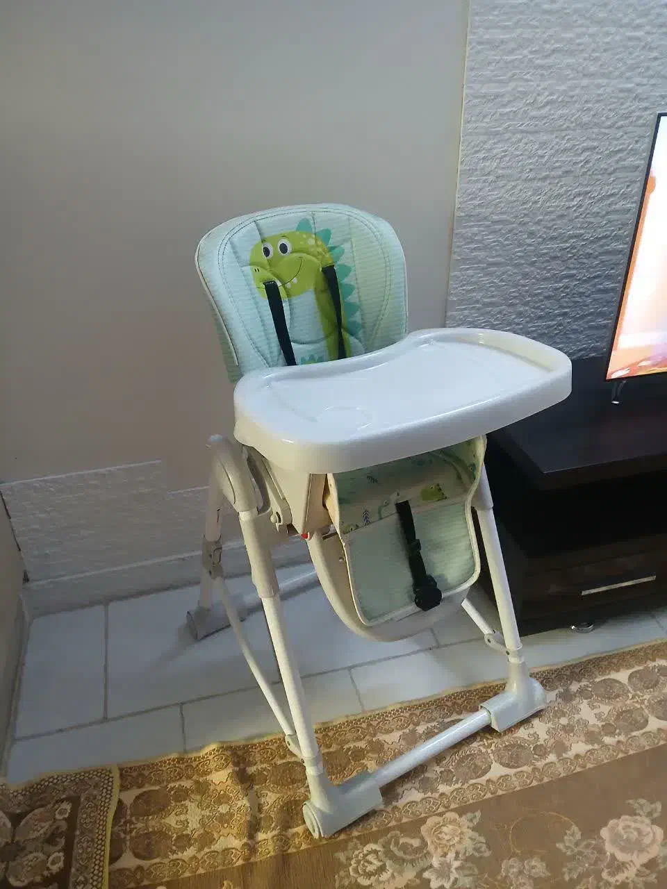 صندلی غذای کودک زویی|تخت و صندلی بچه|ری, ظهیرآباد|دیوار