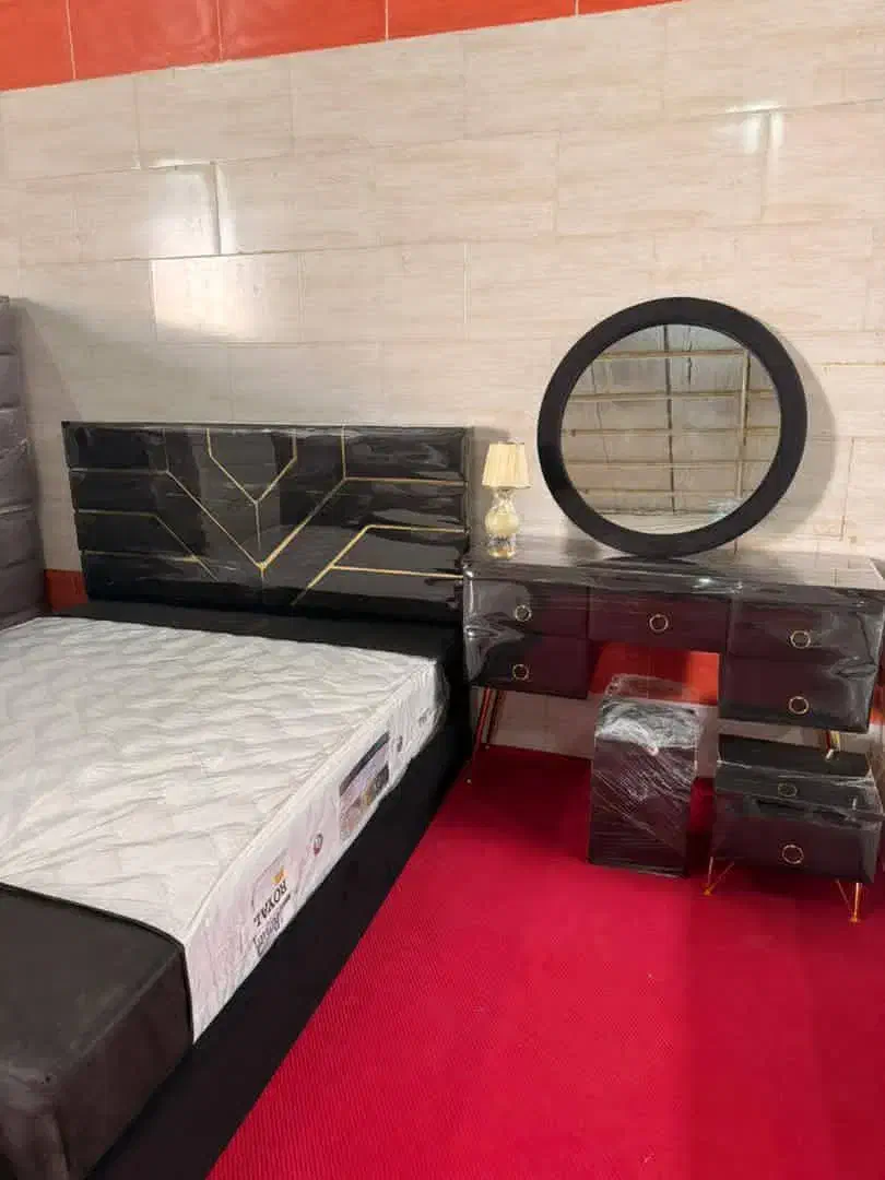 سرویس خواب دو نفره و تک نفره|تخت و سرویس خواب|بوشهر, |دیوار