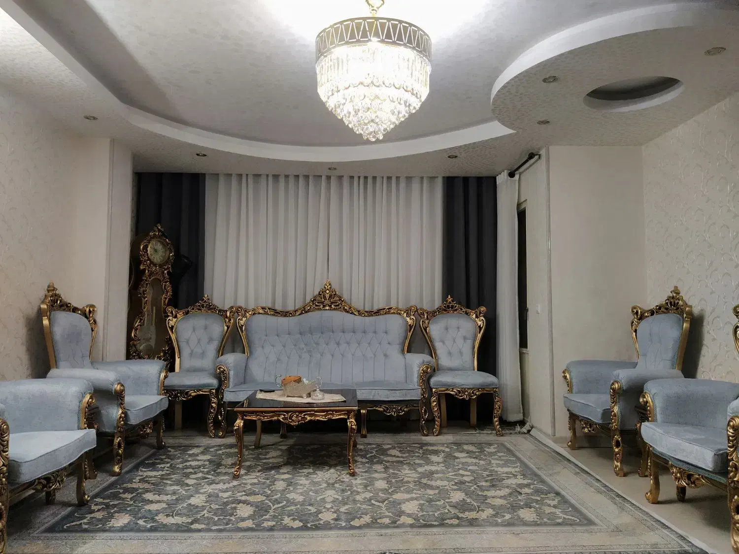 مبلمان|مبلمان خانگی و میز عسلی|شاهین‌شهر, خانه کارگر|دیوار