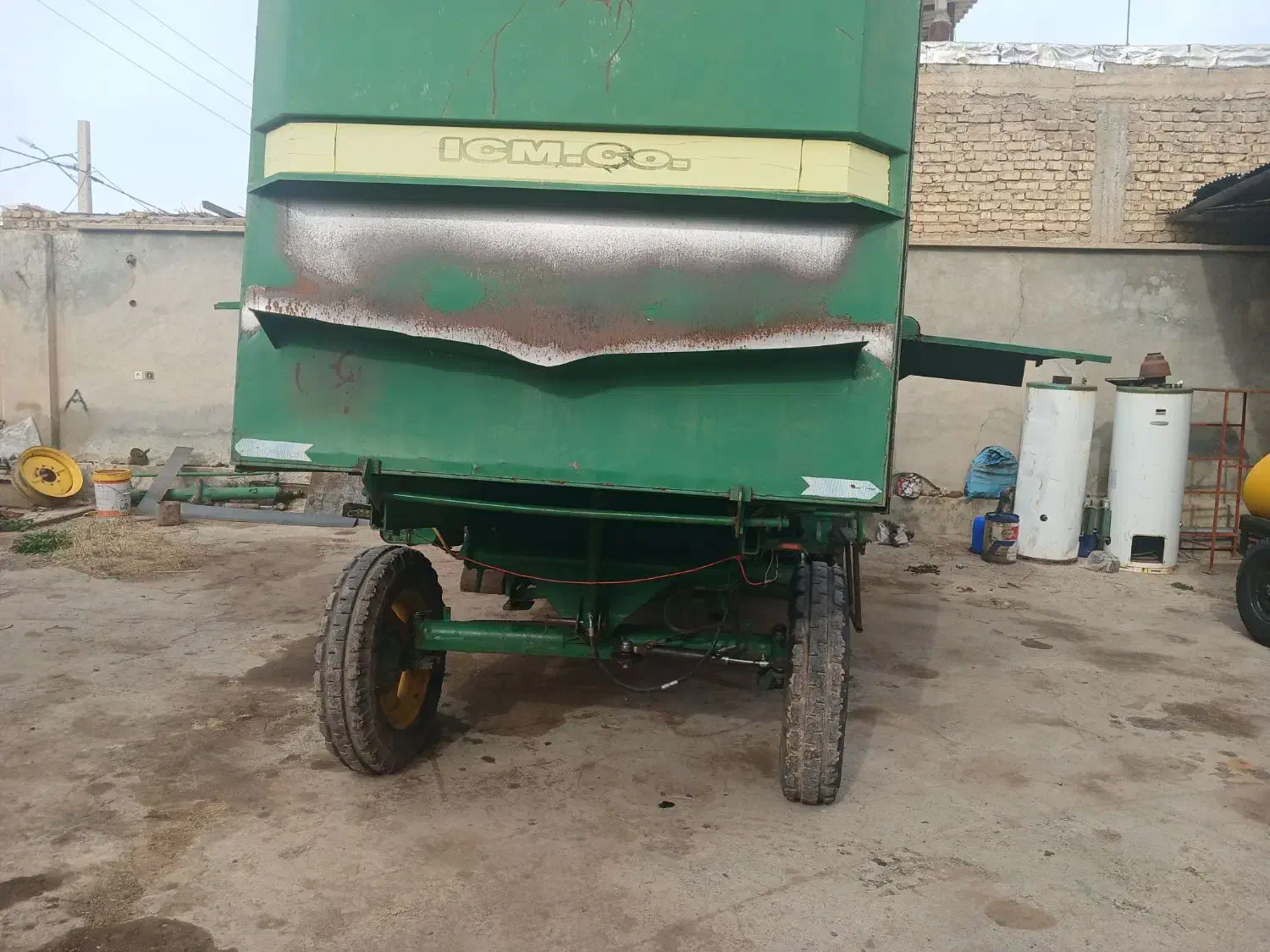 کمباین ۱۰۵۵مدل ۹۲|خودرو سنگین|شیراز, داریون|دیوار