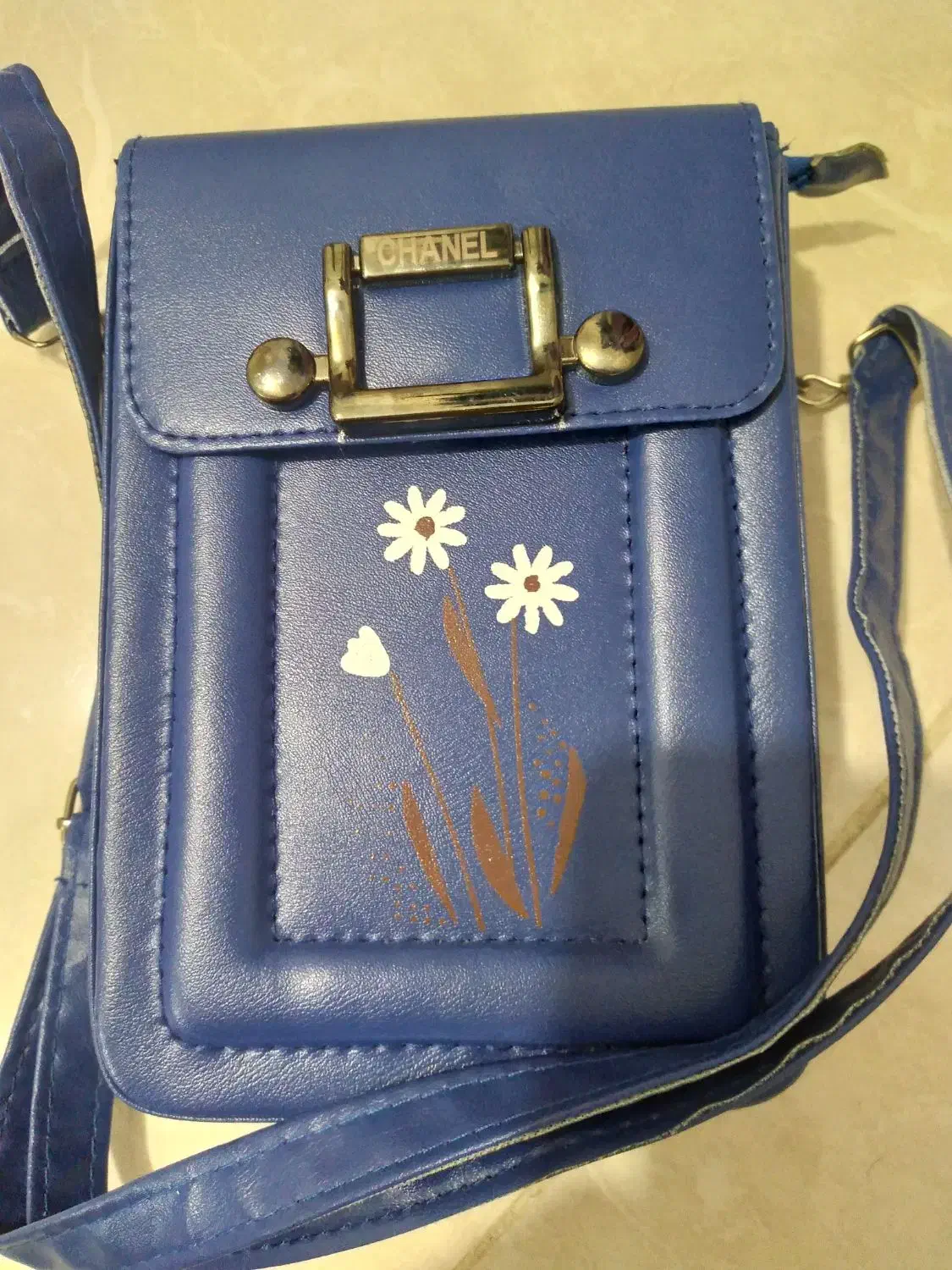 کیف دخترانه|کیف، کفش، کمربند|بروجرد, |دیوار