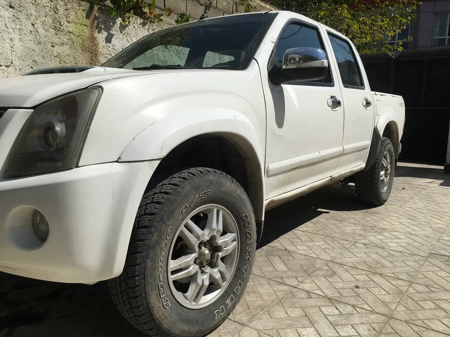 دوکابین ایسوزو دی مکس Isuzu dmax|خودرو سواری و وانت|اصفهان, آزادگان|دیوار