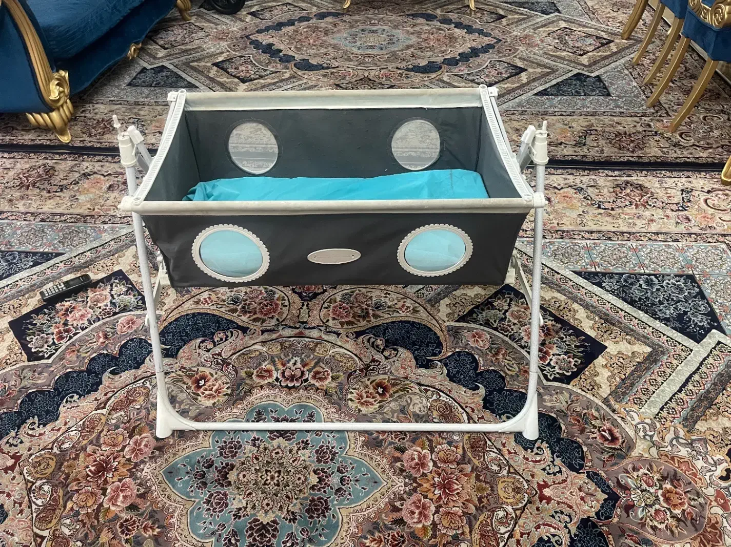 تخت و گهواره نوزاد|تخت و صندلی بچه|تهران, استقلال|دیوار