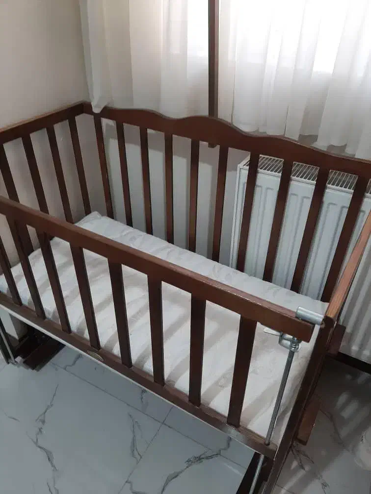 تخت نوزاد|اسباب و اثاث بچه|قدس, شهرک صنعتی زاگرس|دیوار