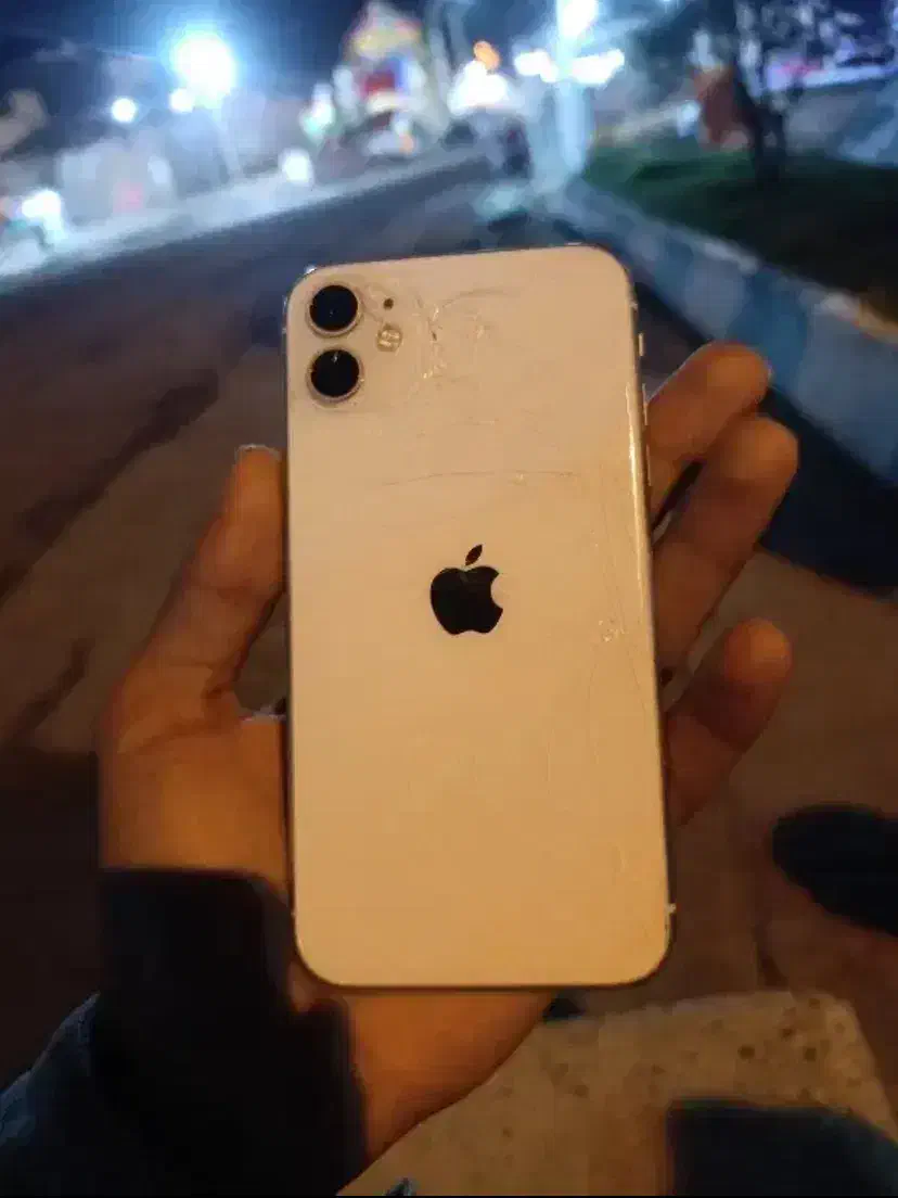 iPhone 11normal 128gig|موبایل|تهران, تختی|دیوار