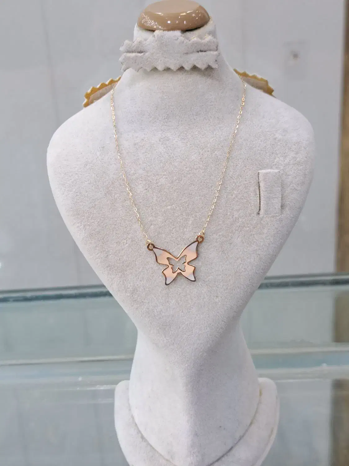 پلاک و زنجیر مینیمال کد 1|جواهرات|قم, نیروگاه|دیوار