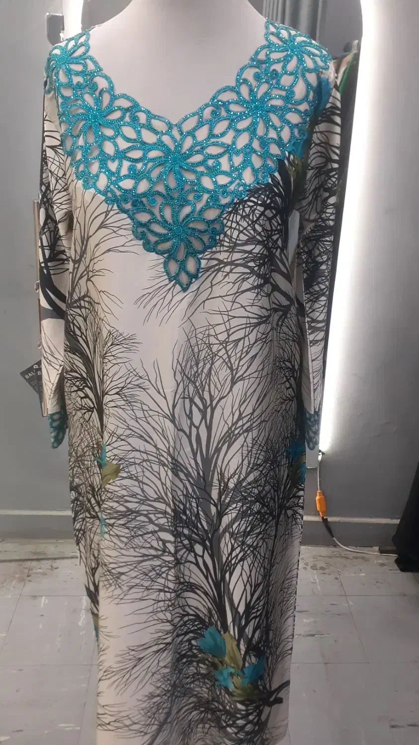 انواع مانتو خلیجی از۶۰۰تا۸۰۰ .ماکسی از۲۰۰تا ۳۵۰|لباس|شوش, |دیوار