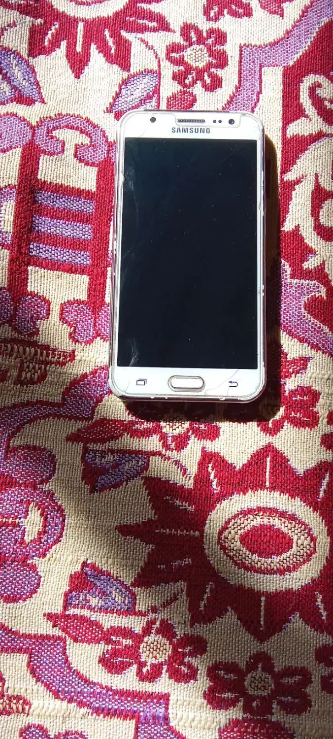 گوشی j5|موبایل|اسدآباد, |دیوار