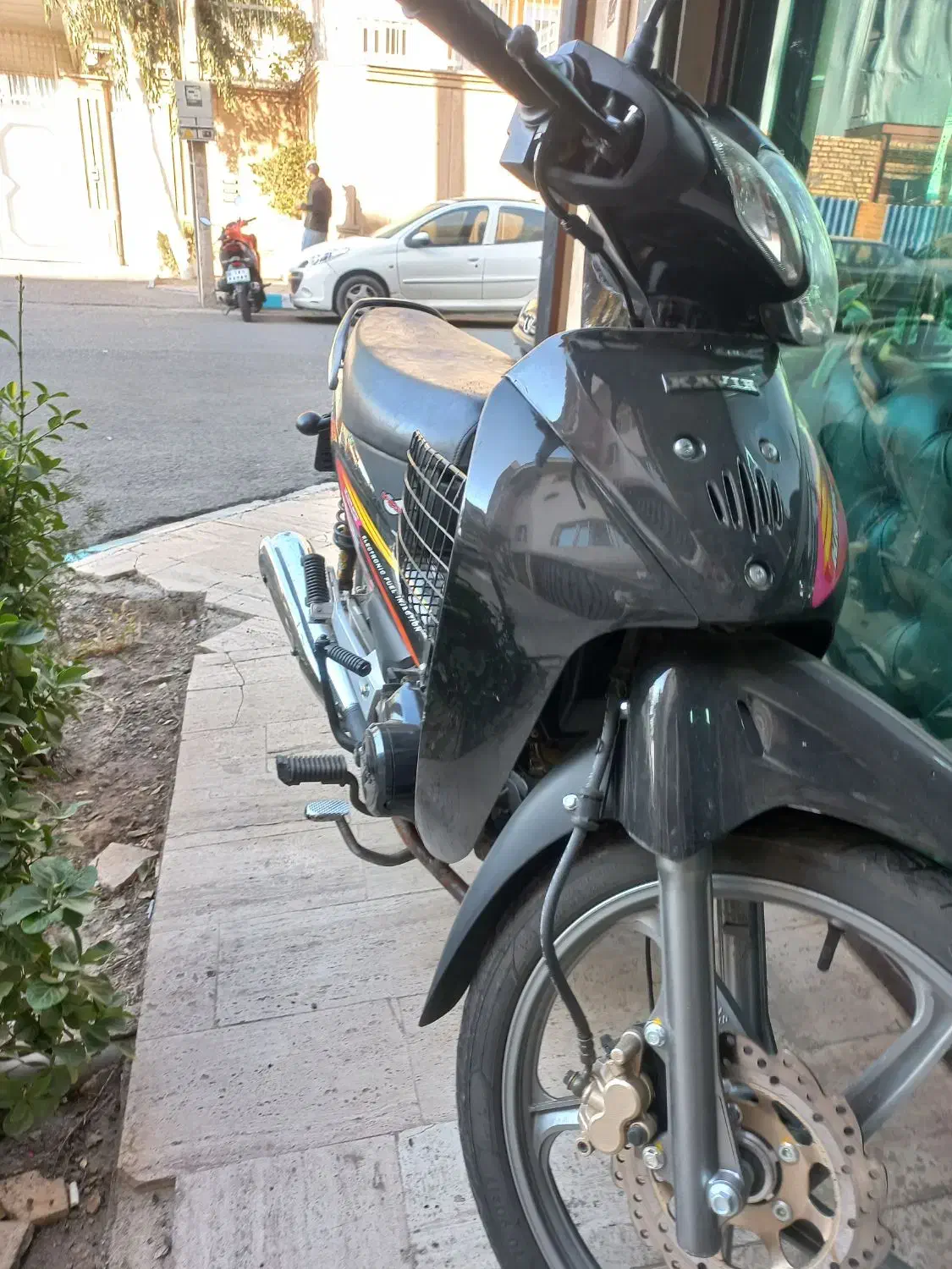 موتور طرح ویو بدون خط و خش فروش فوری|موتورسیکلت|تهران, گلستان (شهرک راه آهن)|دیوار