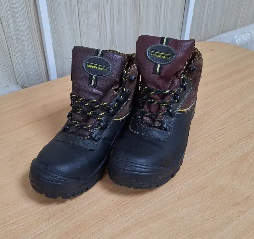 کفش ایمنی پاتن تبریز|کیف، کفش، کمربند|بوشهر, |دیوار