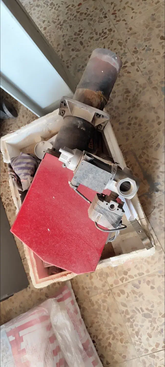 شعله گازوییلی درحد|آبگرمکن، پکیج، شوفاژ|فامنین, |دیوار