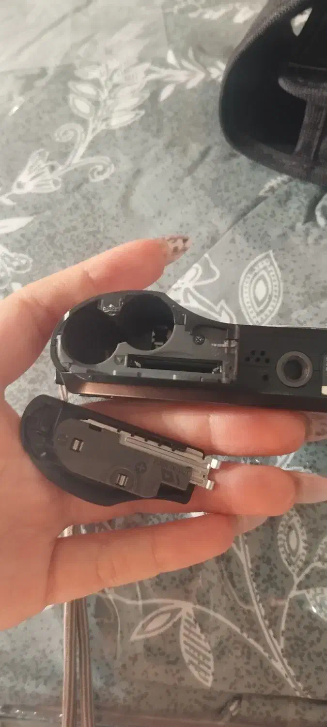 دوربین فیلمبرداری و عکاسی سونی|دوربین عکاسی و فیلمبرداری|ایلام, |دیوار