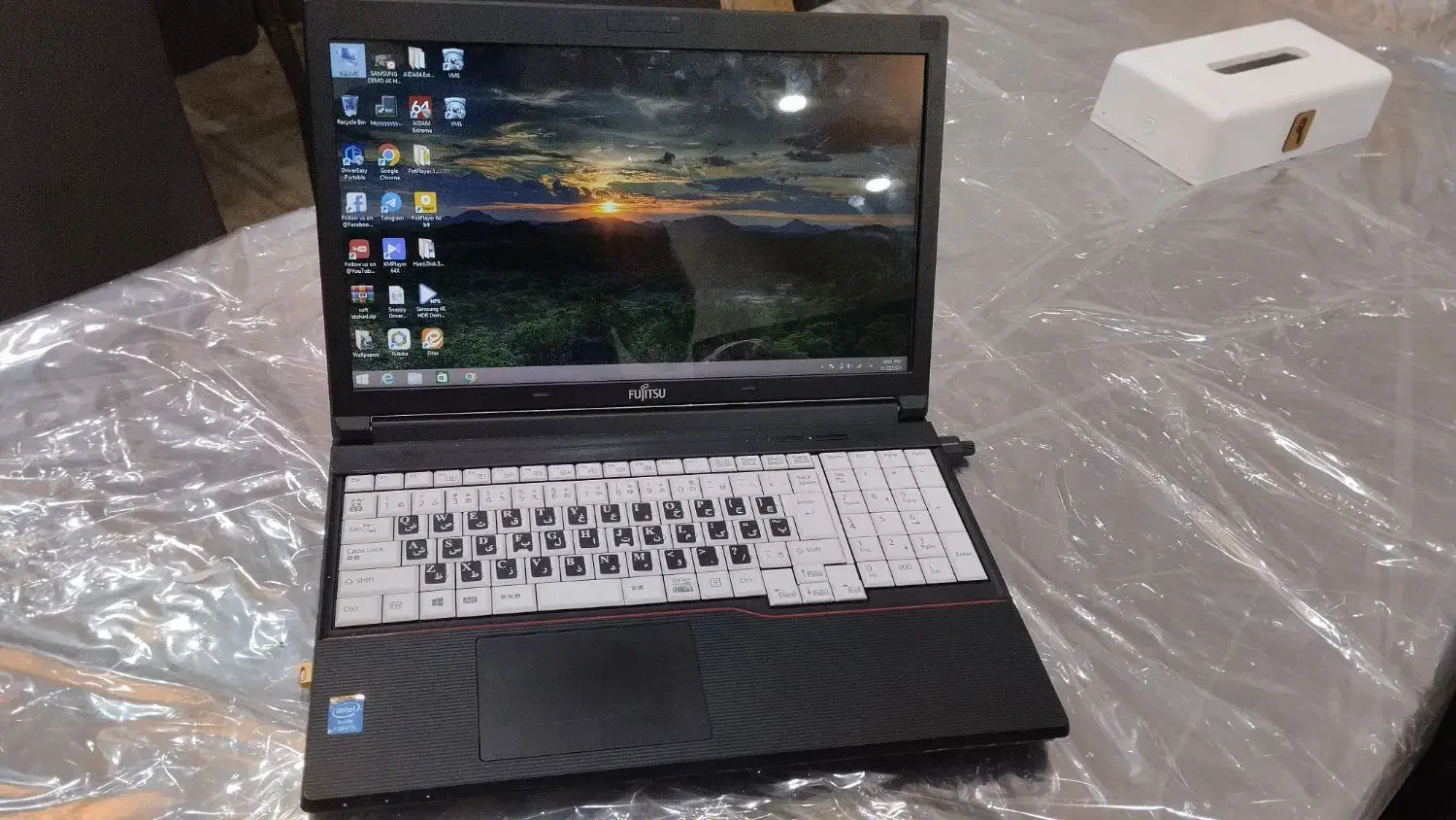 لپتاپ فوجیتسو سالم|رایانه همراه|مشهد, فدک|دیوار