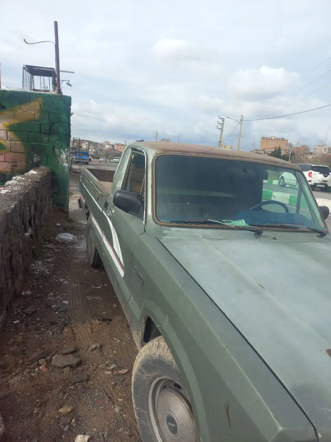 مزدا ۱۶۰۰ تمیز|خودرو سواری و وانت|گرگان, |دیوار