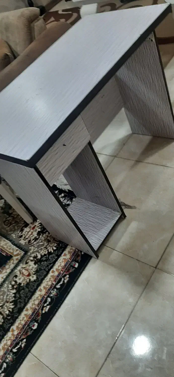 میز|میز تحریر و کامپیوتر|بندر امام خمینی, |دیوار