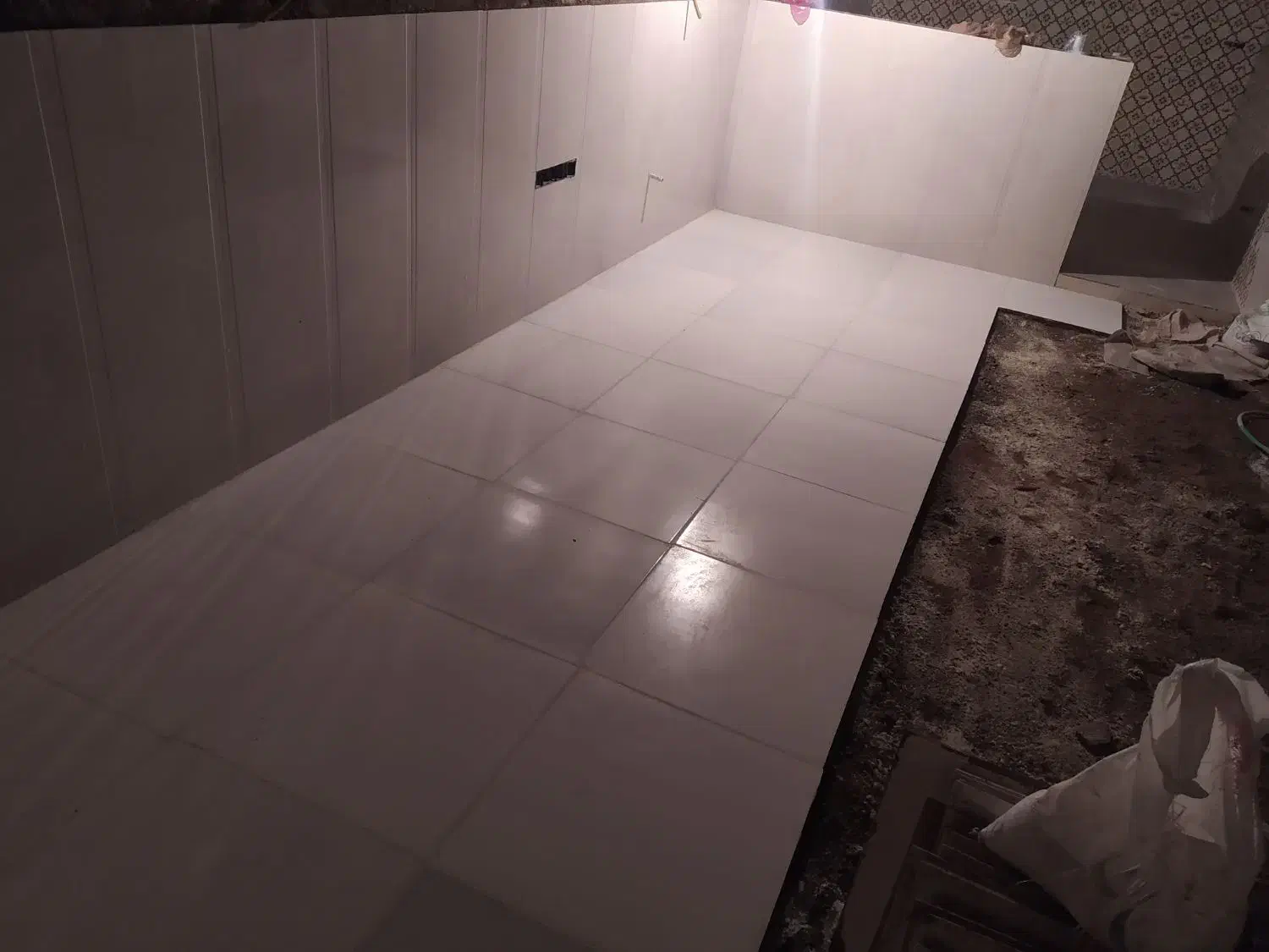 کاشیکاری وسنگکاری.دیوارچینی وسیمانکاری|خدمات پیشه و مهارت|یزد, |دیوار