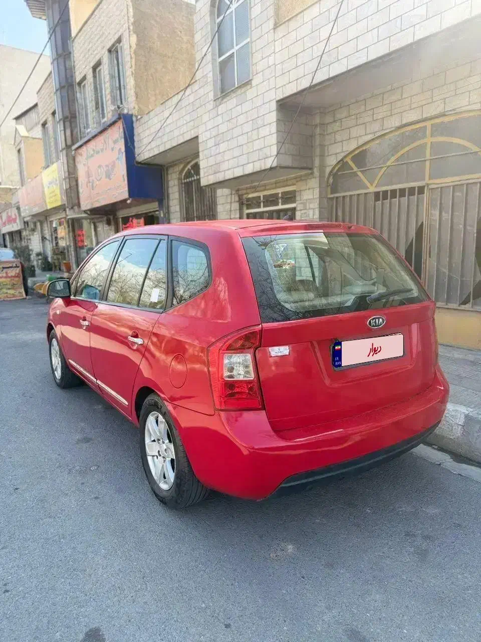 کیا کارنز۲۰۱۰|خودرو سواری و وانت|تهران, شهرک شهرداری|دیوار