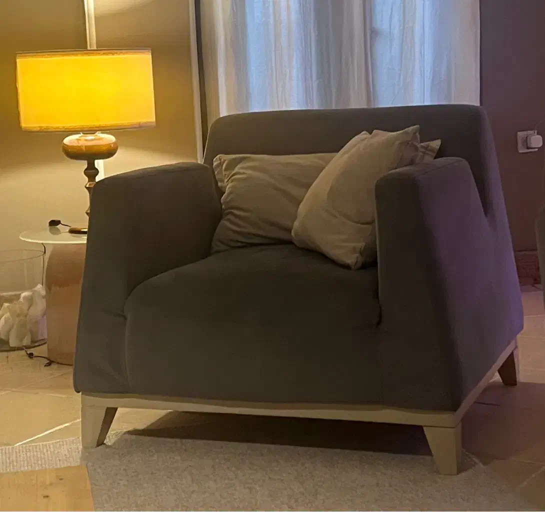 نیم ست از برند طرحی برای زندگی|مبلمان خانگی و میز عسلی|رشت, گلسار|دیوار