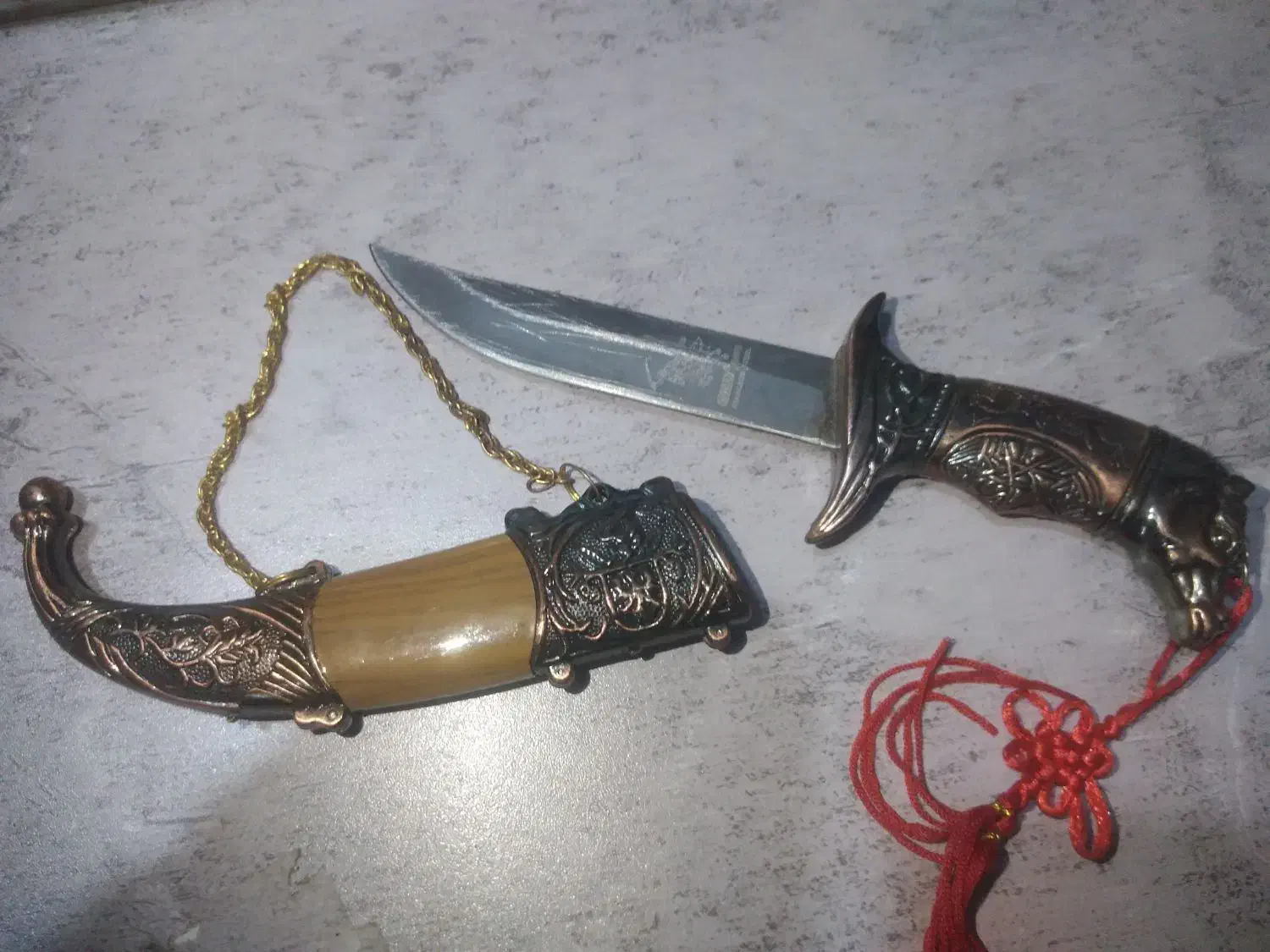 اشیا قدیمی ومسی|کلکسیون اشیاء عتیقه|میبد, |دیوار