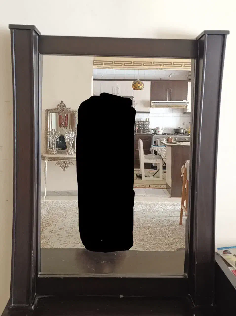 اینه|آینه|اصفهان, برازنده|دیوار