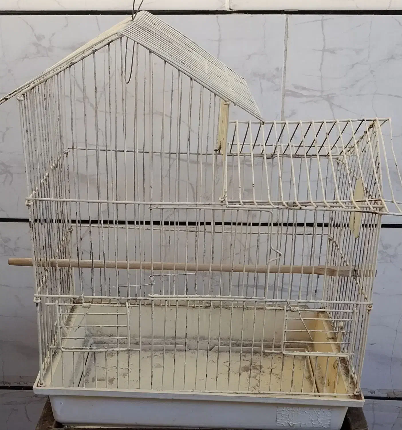 قفس پرنده کلبه ای|لوازم جانبی حیوانات|اهواز, کوی نیرو|دیوار