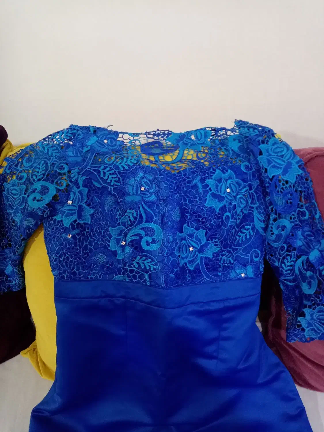 لباس مجلسی|لباس|گنبد کاووس, |دیوار