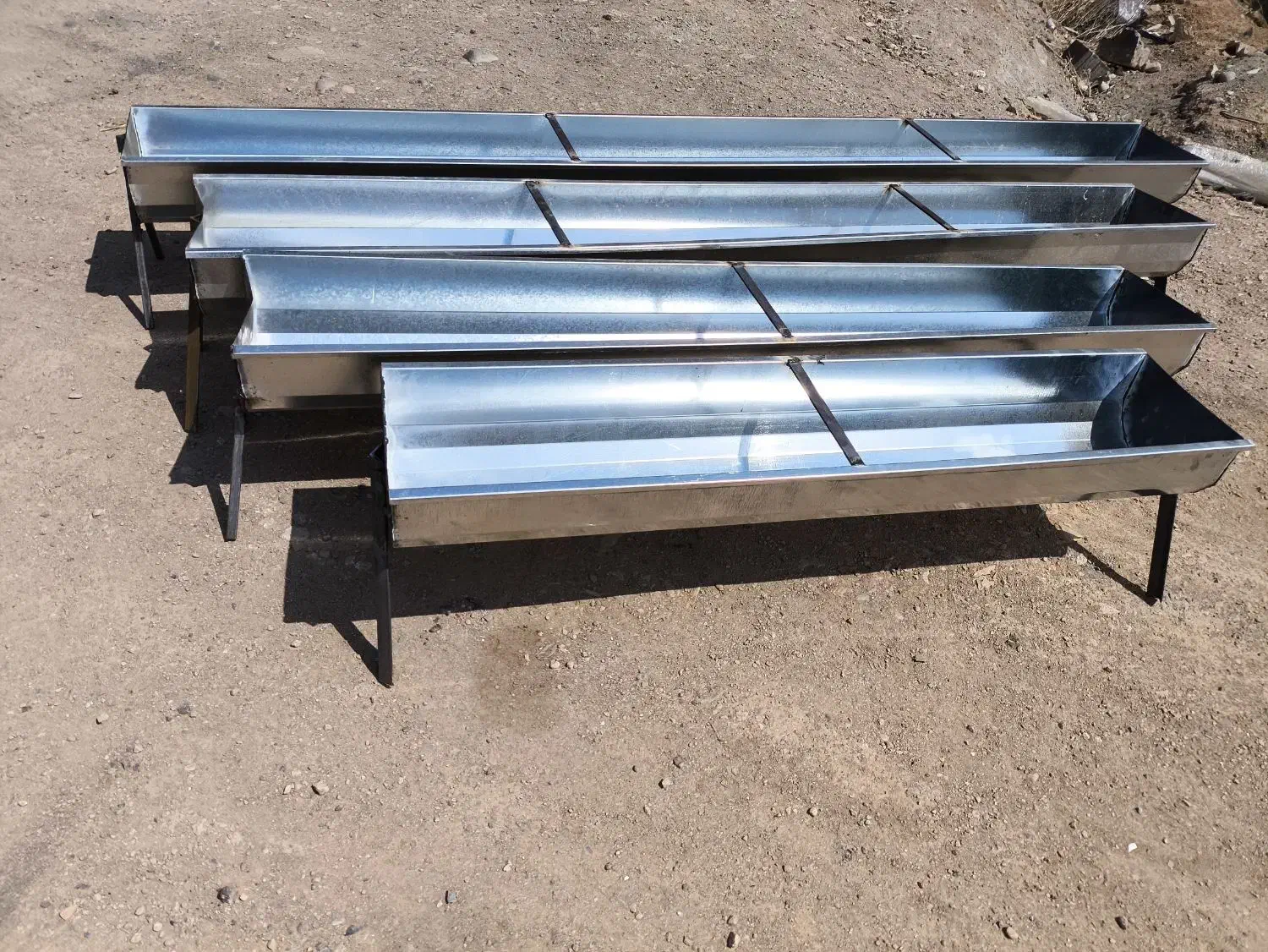 آخور گوسفندی|لوازم جانبی حیوانات|ماهنشان, |دیوار