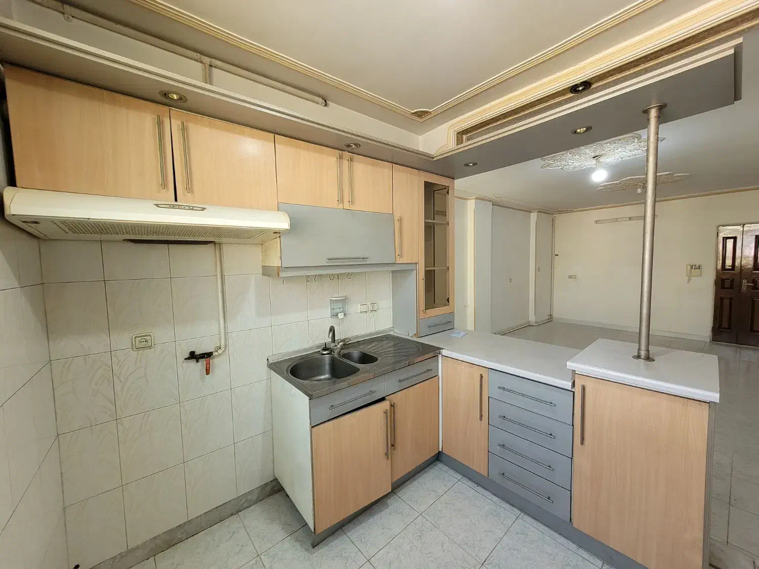 کابینت ام دی اف با سینک و هود|کتابخانه، شلف، قفسههای دیواری|سمنان, |دیوار