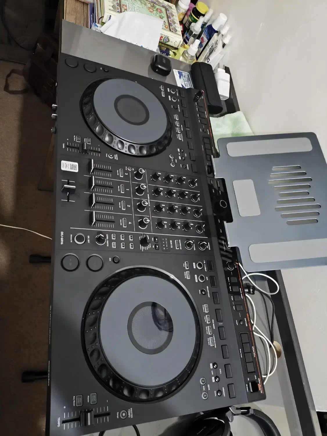 دی جی،کنترلر،دستگاه،میدی،dj|آلات موسیقی|تهران, جمهوری|دیوار