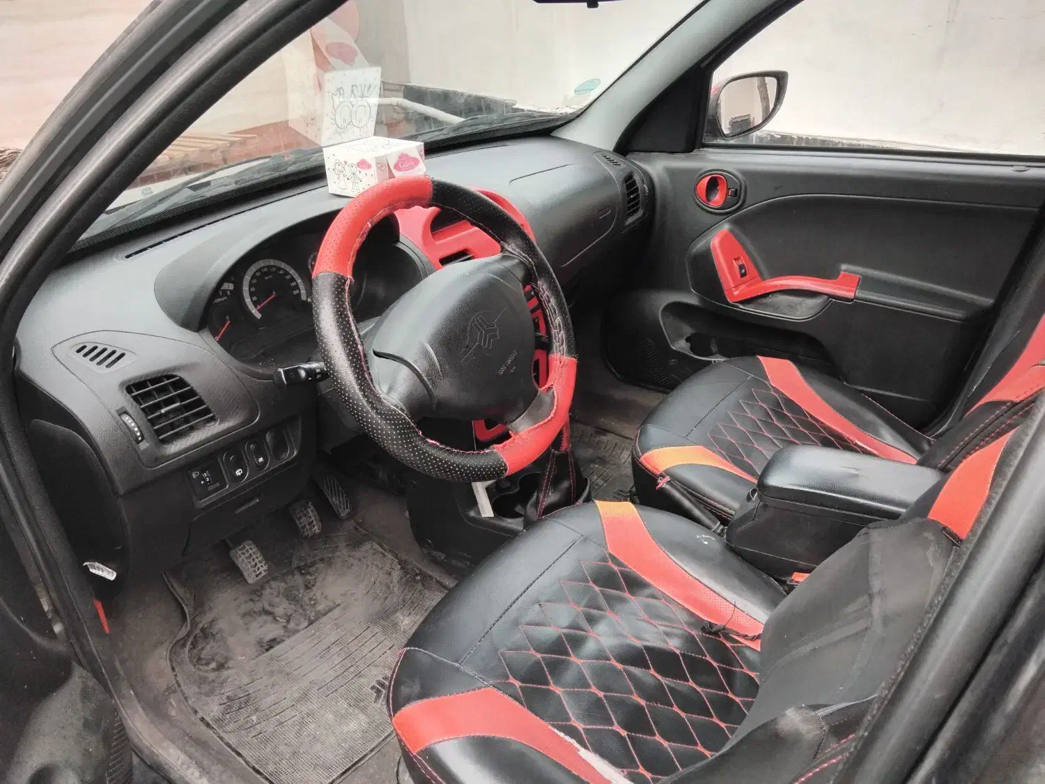 کوئیک آر ۱۴۰۰|خودرو سواری و وانت|گرگان, |دیوار