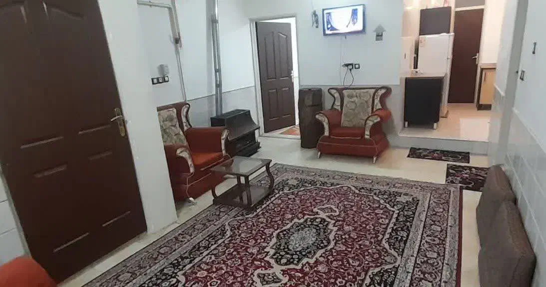 اجاره طبقه بالا صفائیه بلوار پاسداران|اجارهٔ مغازه و غرفه|یزد, |دیوار
