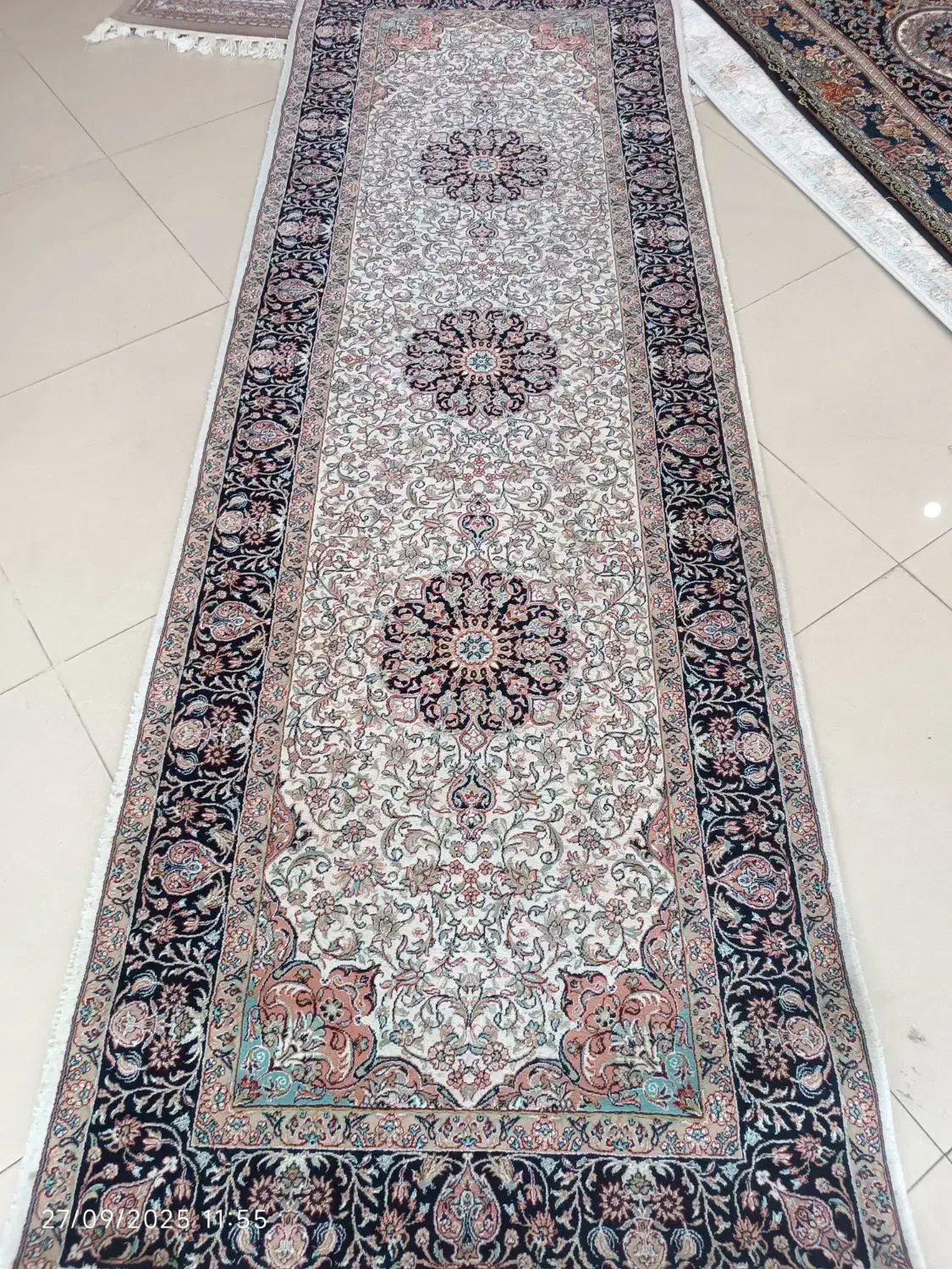 کنار فرش|فرش|مهاباد (آذربایجان غربی), |دیوار