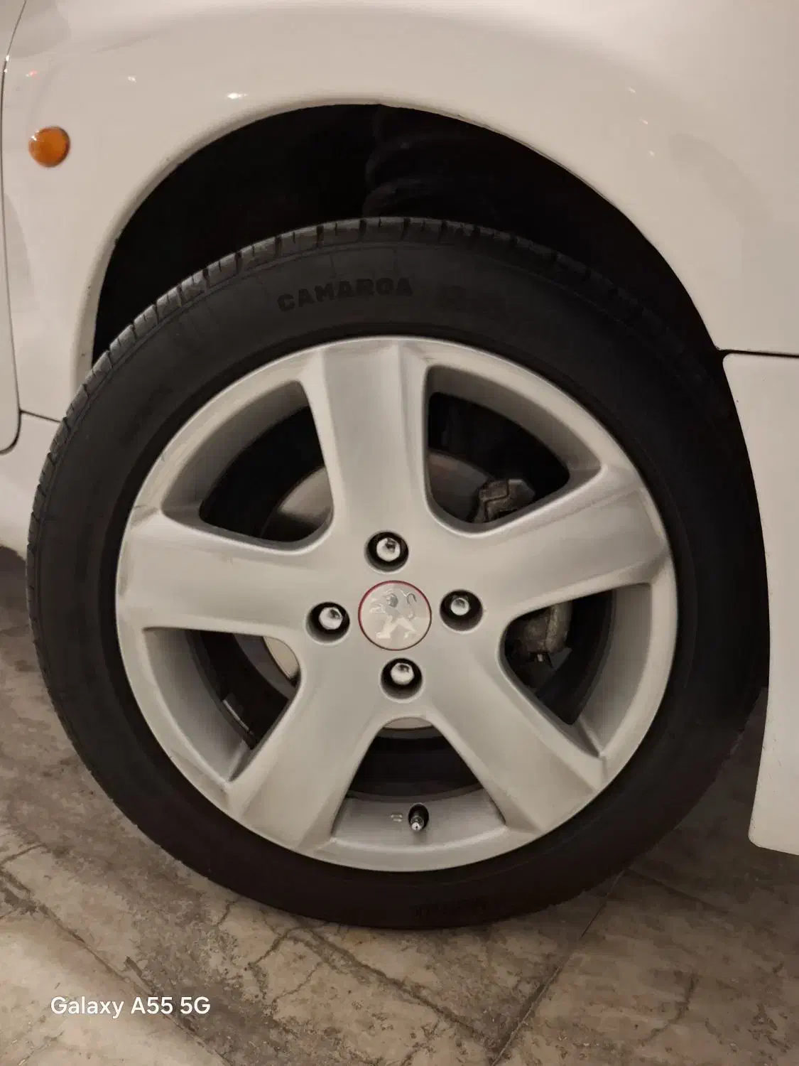 رینگ آریان اورجینال فرانسه سایز ۱۶ با لاستیک|قطعات یدکی و لوازم جانبی|تهران, تهرانپارس شرقی|دیوار