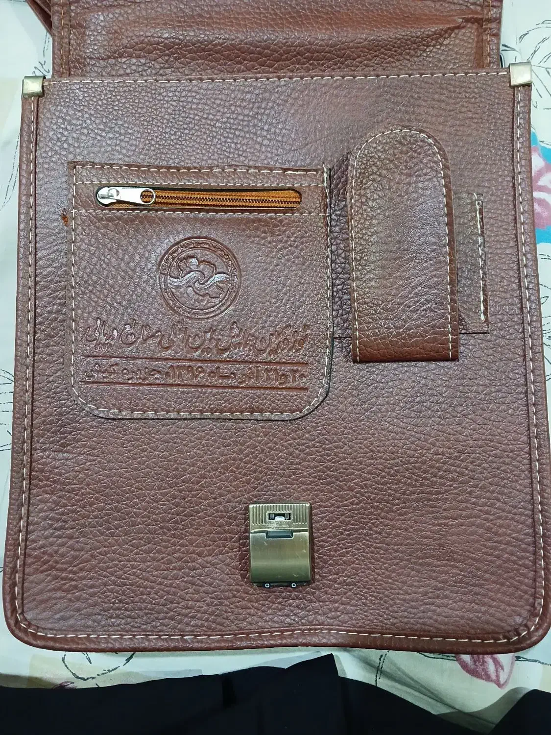 *کیف اِداری نو و زیبا*|کیف، کفش، کمربند|رشت, تازه آباد|دیوار