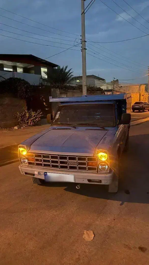 نیسان ۴۰۲ دوگانه سوز|خودرو سواری و وانت|کرمان, |دیوار