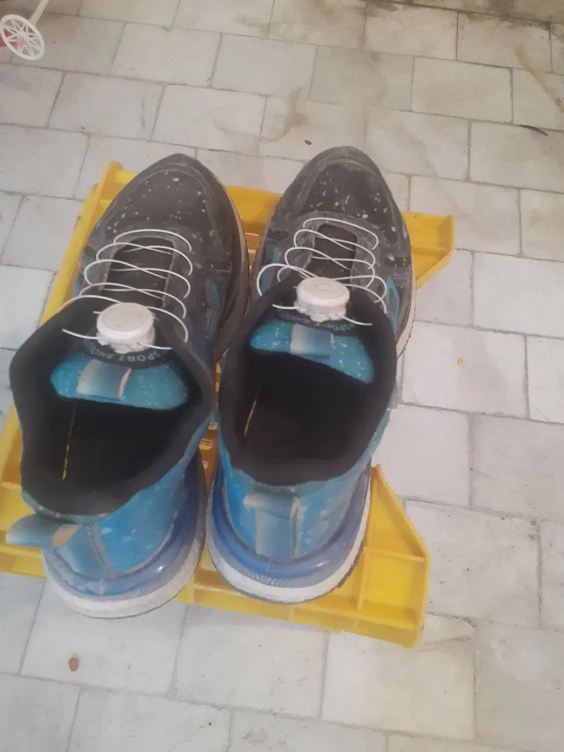 کفش اسپرت کفش اسپرت سایز 42|کیف، کفش، کمربند|مراغه, |دیوار